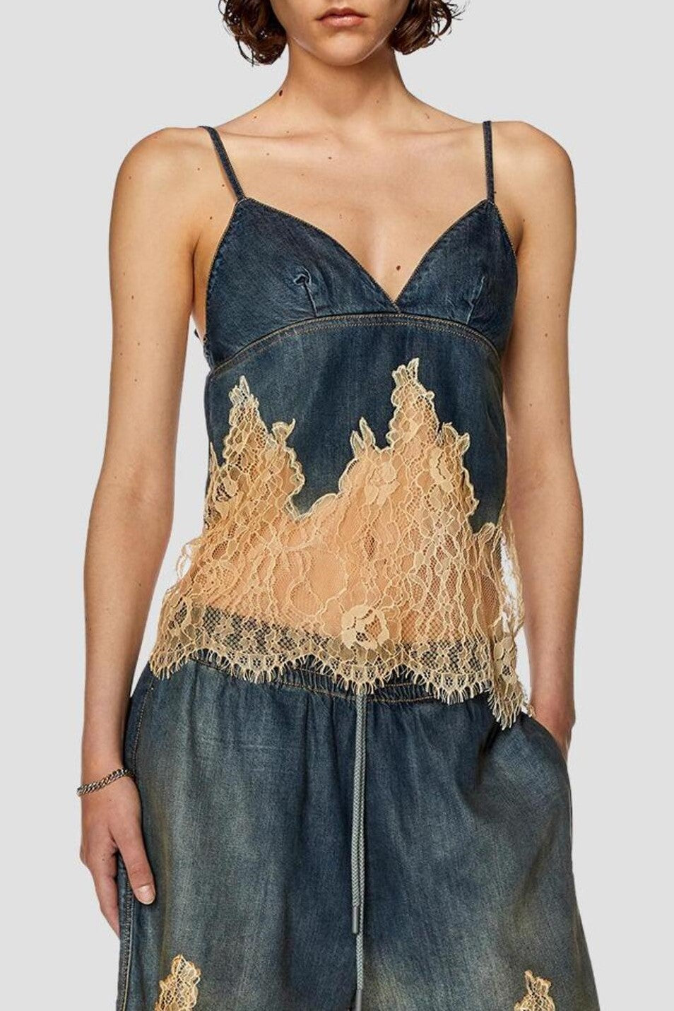 Hale Dantel Patchwork Üst