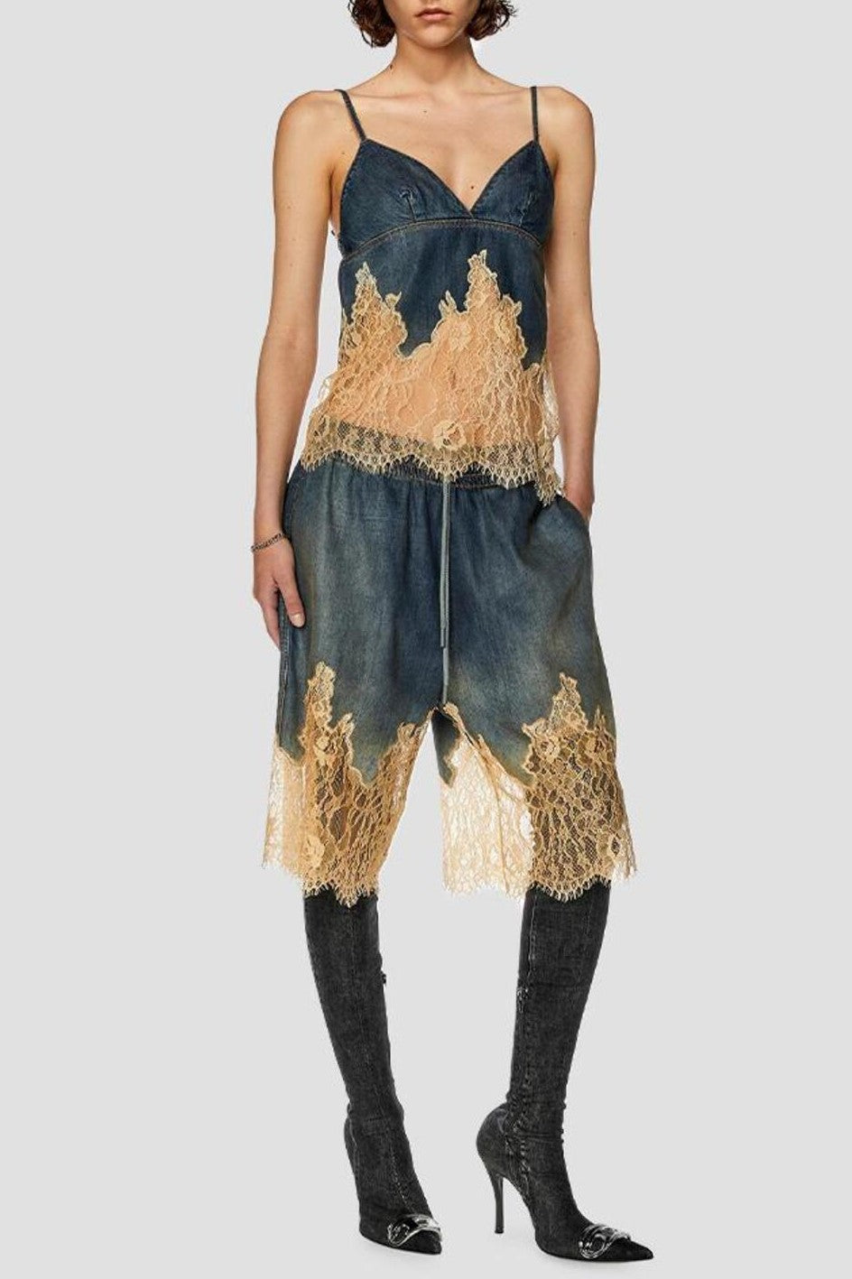 Hale Dantel Patchwork Üst