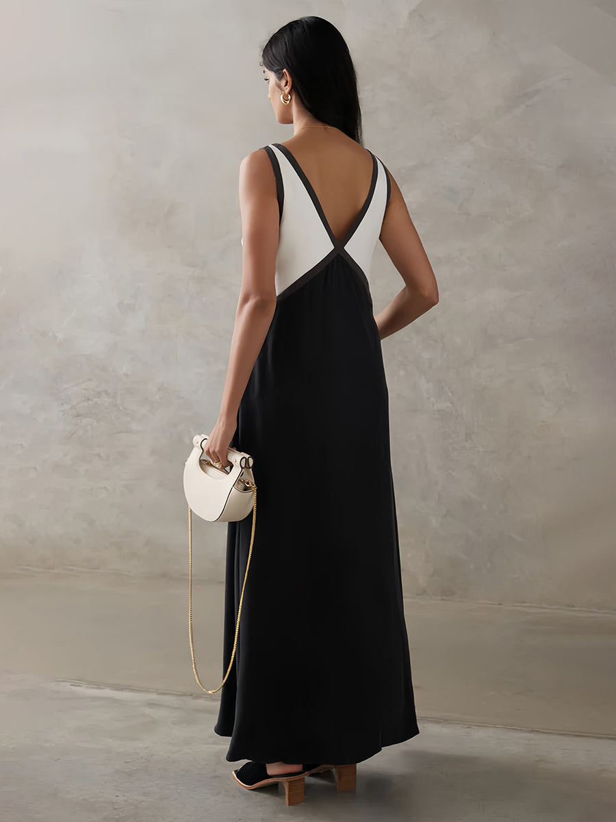 Renk Bloklu Kolsuz Sırtı Açık Uzun Elbise