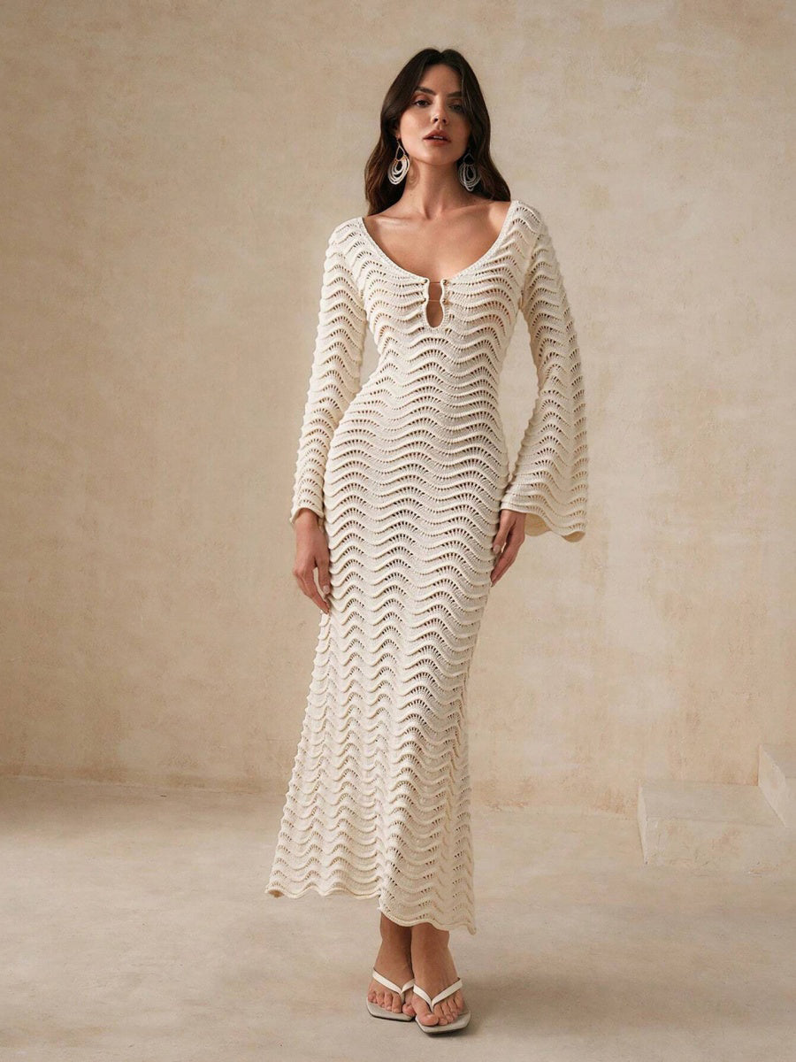 Tığ İşi Metal Detaylı Sırtı Açık Uzun Elbise