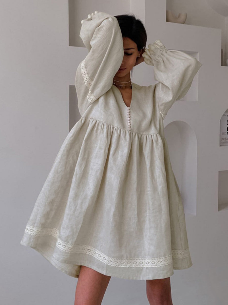 V Yakalı Fener Kollu Bol Kısa Elbise