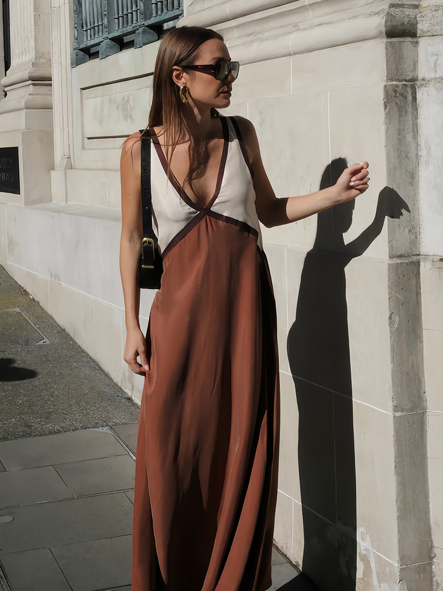 Renk Bloklu Kolsuz Sırtı Açık Uzun Elbise
