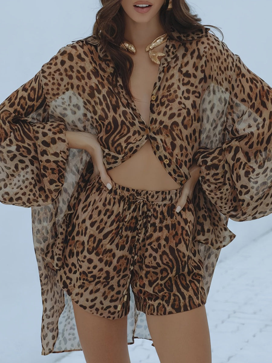 Leopar Desenli Şort Takımı