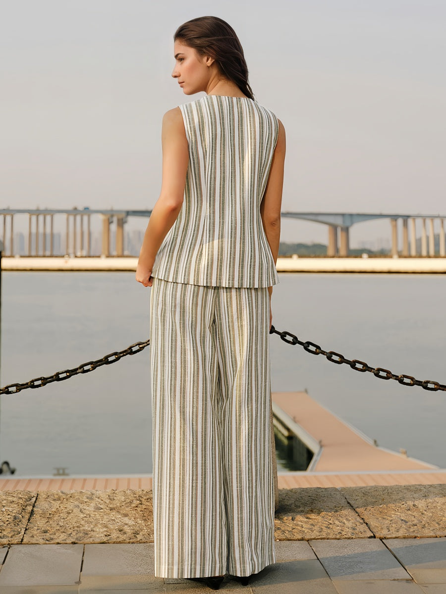 Broşlu Pantolon Takımı