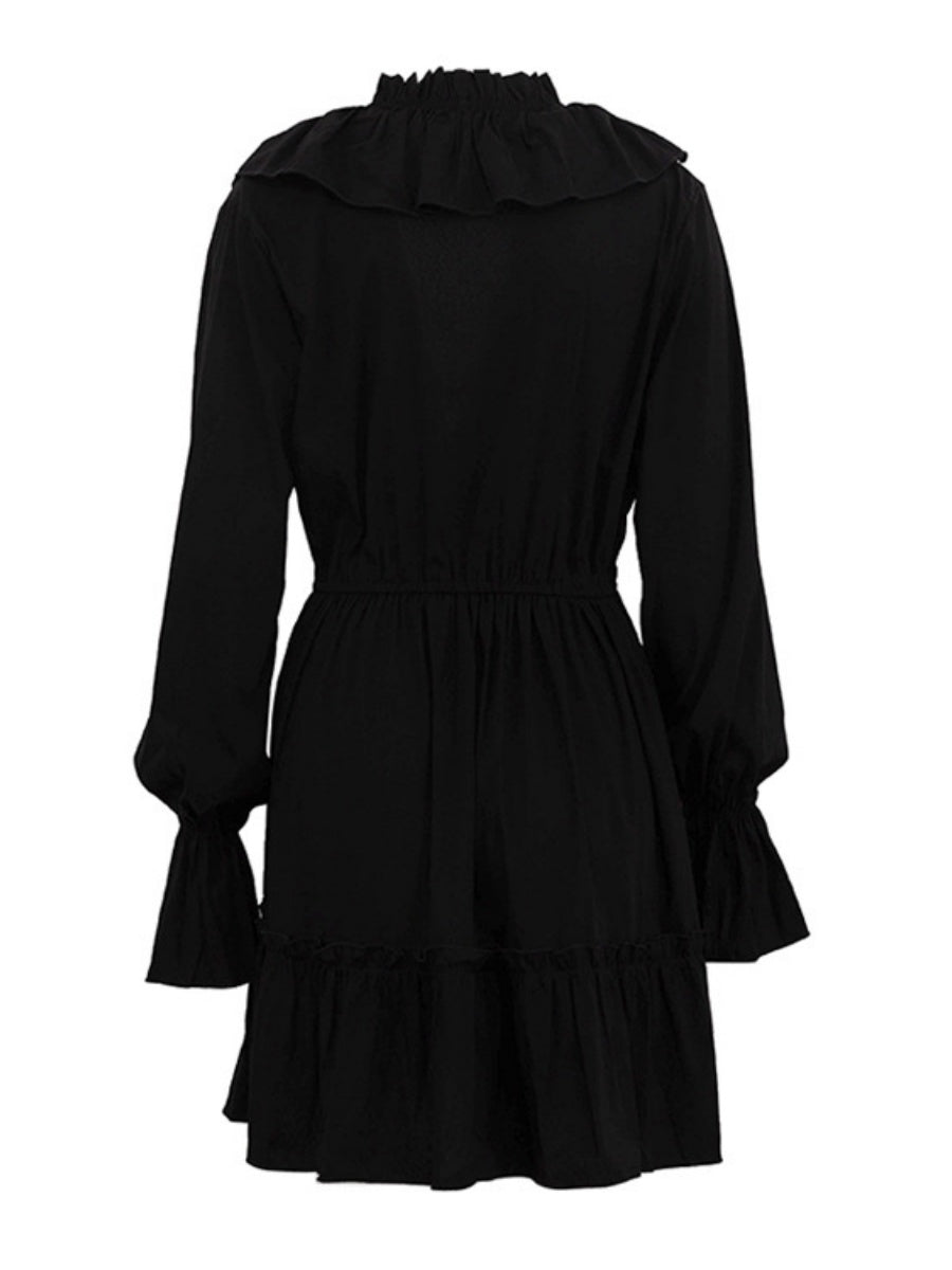Volanlı V Yakalı Kloş Kollu Mini Elbise