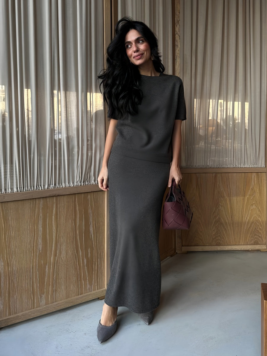 Örme Kısa Kollu Uzun Etek Takımı