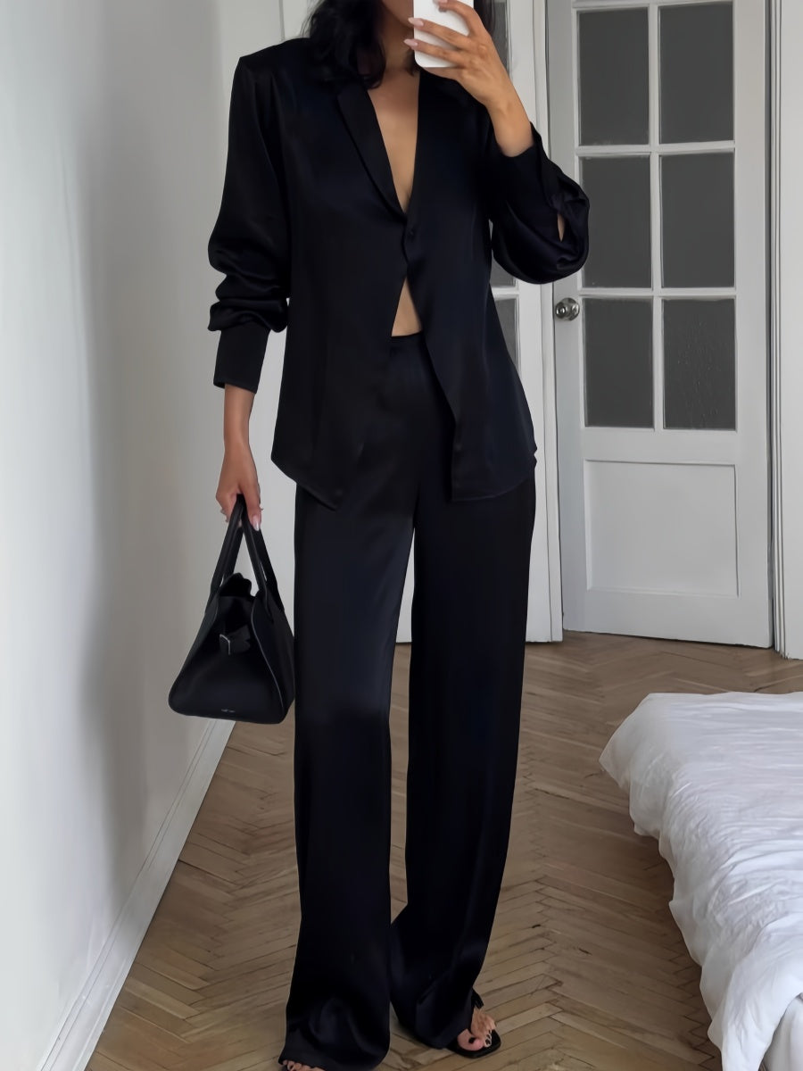 V Yaka Pantolon Takımı