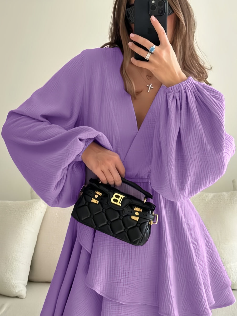 Kemersiz V Yaka Fener Kollu Mini Elbise