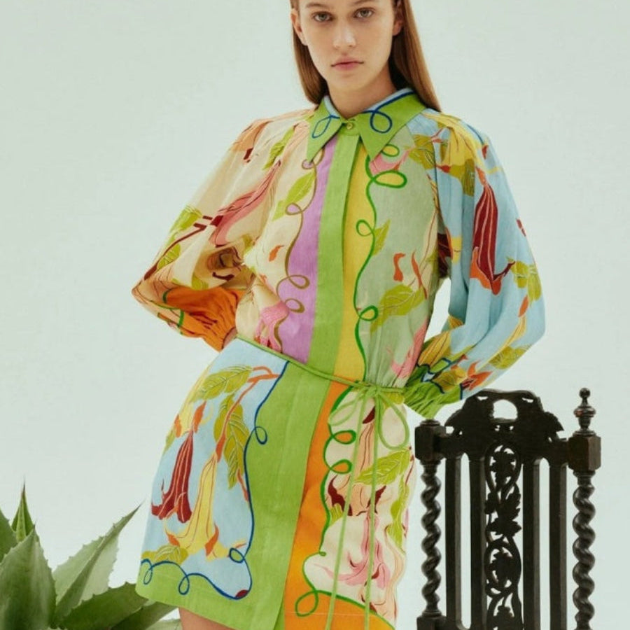 Yaprak Desenli Puf Kollu Bağcıklı Mini Elbise