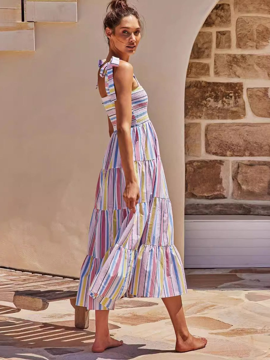 Kolsuz Çizgili Desenli A Kesim Midi Elbise