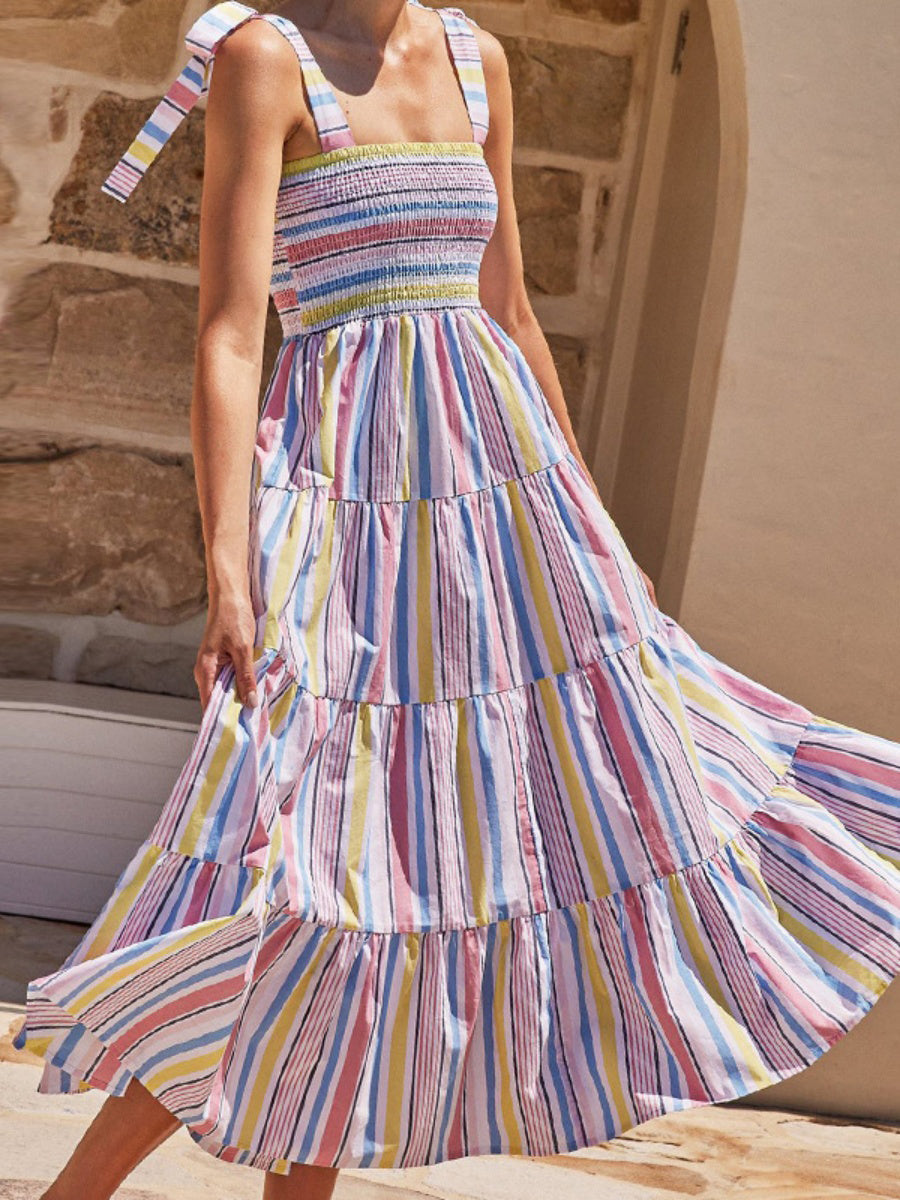 Kolsuz Çizgili Desenli A Kesim Midi Elbise