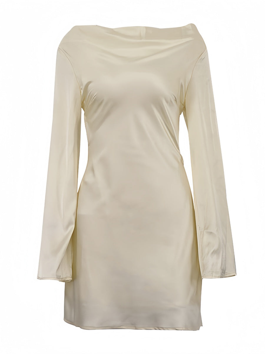 Düz Sırtlı, İçi Boş Bağcıklı Mini Elbise