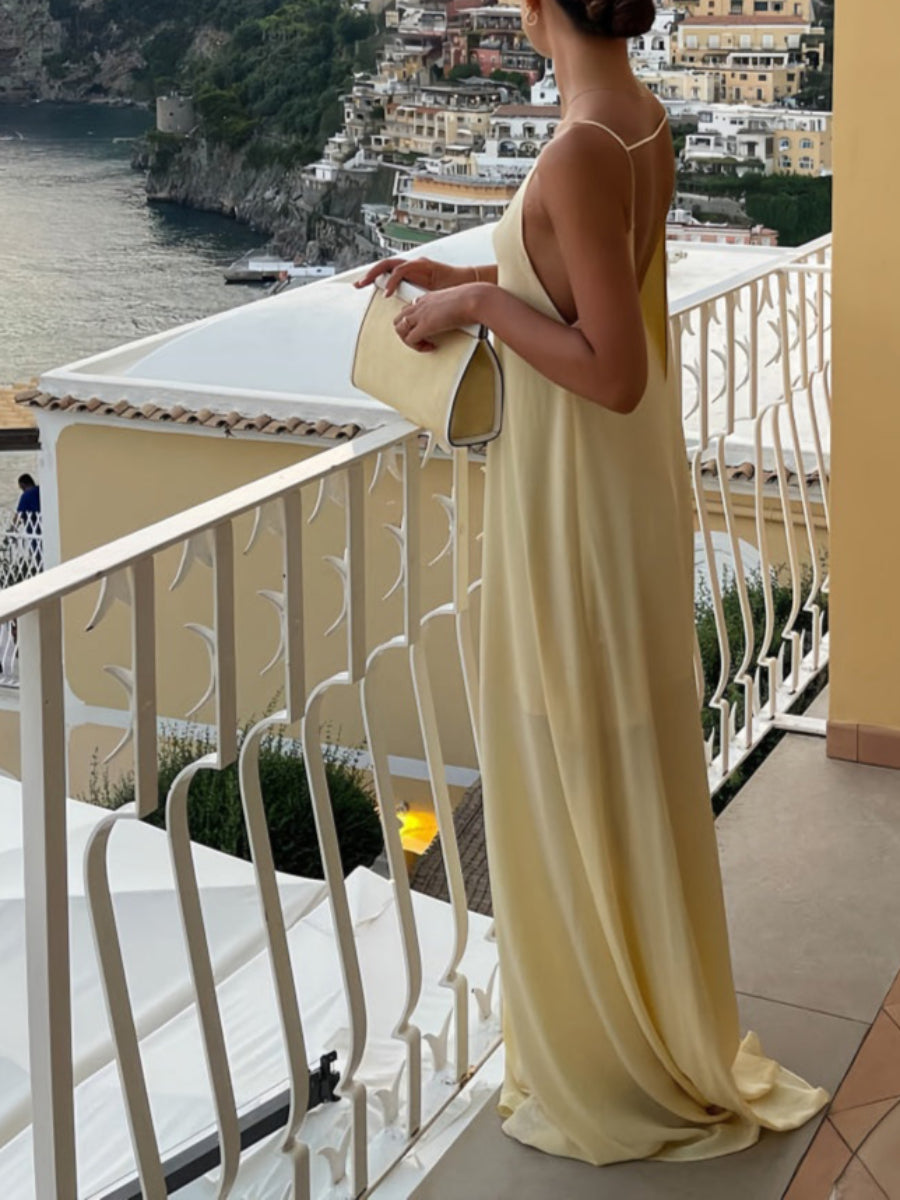 Seksi İnce Askılı Açık Sırtlı Uzun Elbise