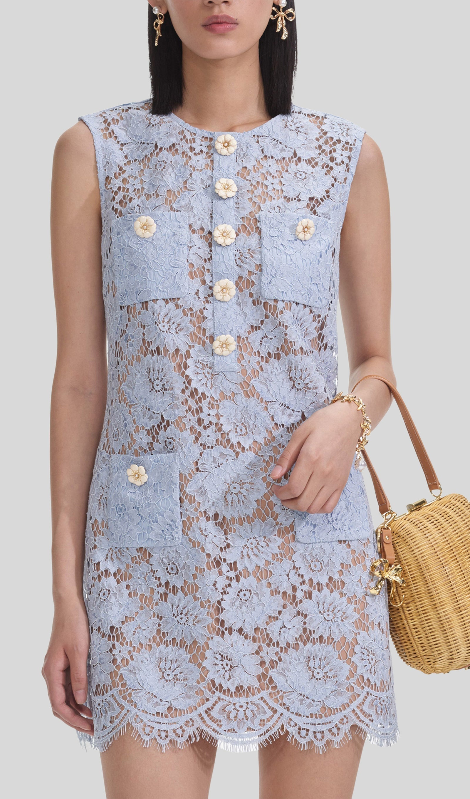 Kolsuz Süslemeli Dantel Mini Elbise