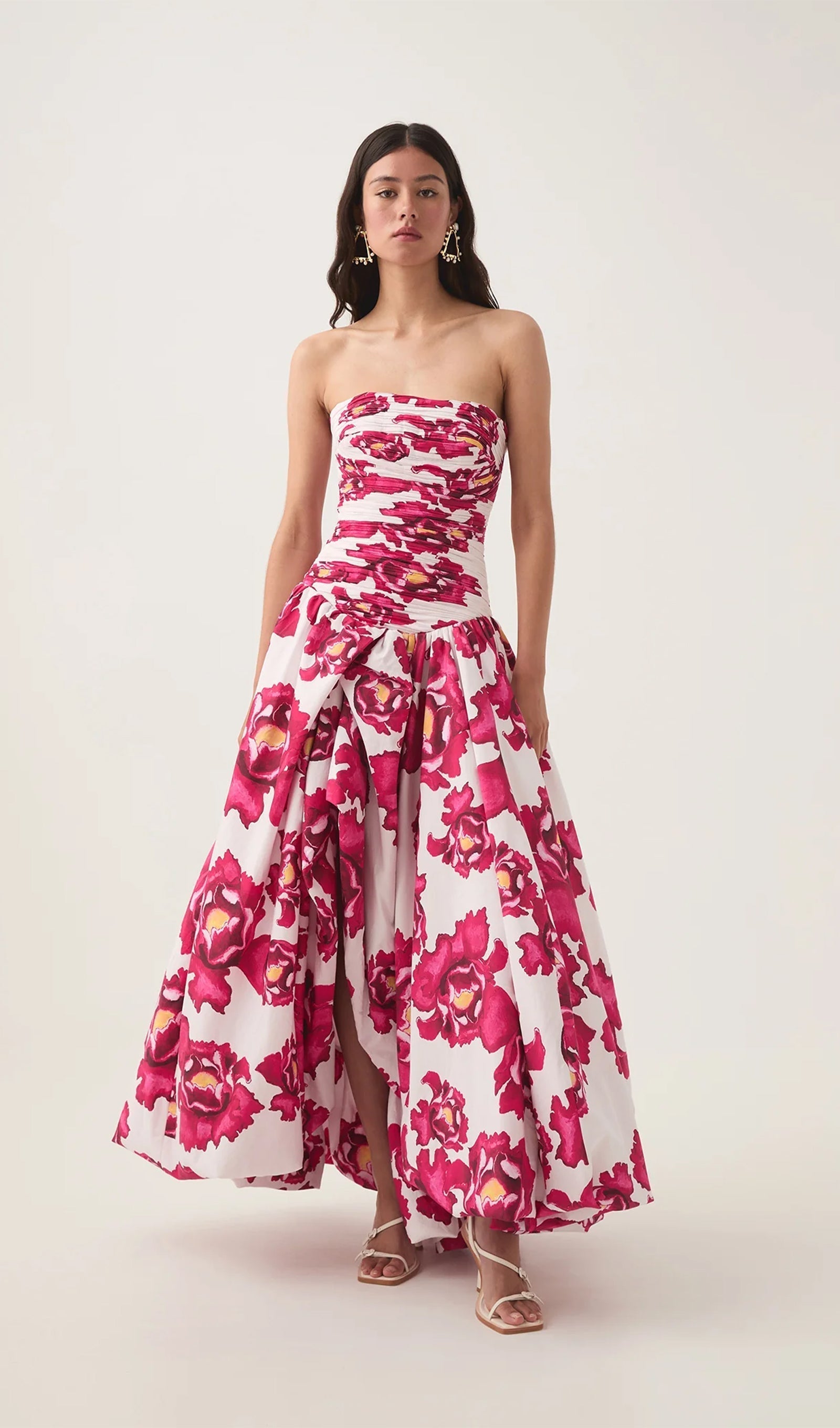 Kolsuz Büzgülü Drapeli Yırtıklı Uzun Elbise