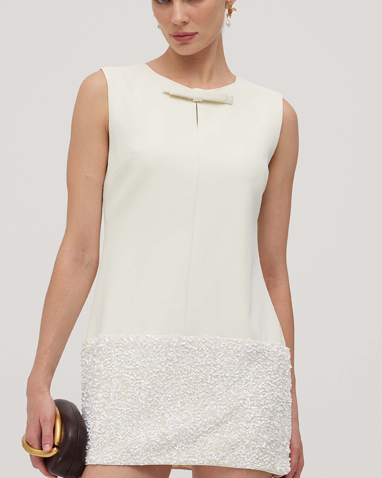 Kolsuz Fiyonklu Payetli Mini Elbise