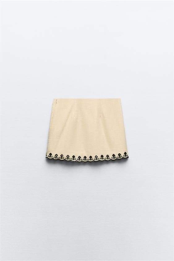 Nakışlı Çiçekli Takım