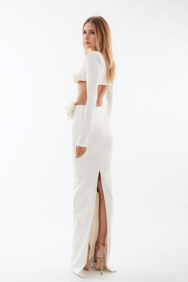 Çiçek İşlemeli Takım