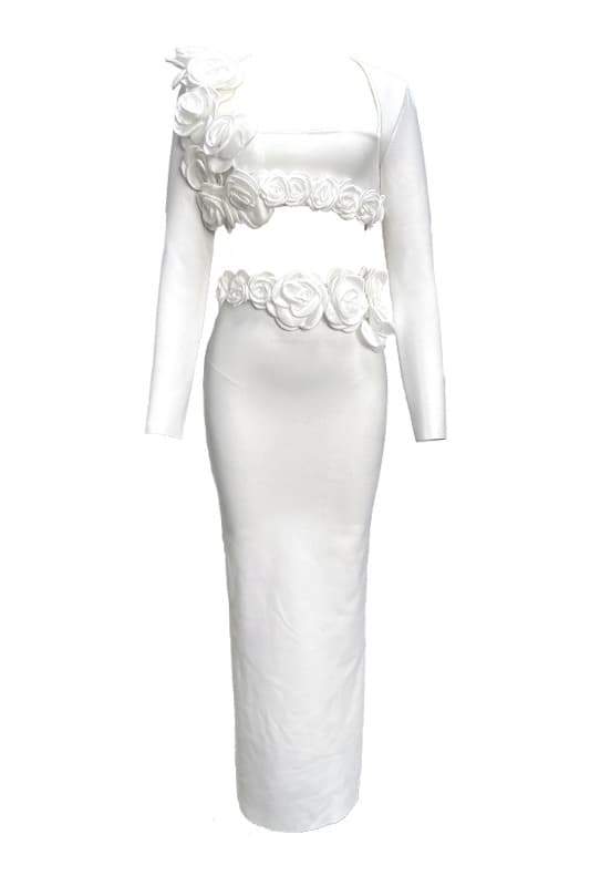 Çiçek İşlemeli Takım