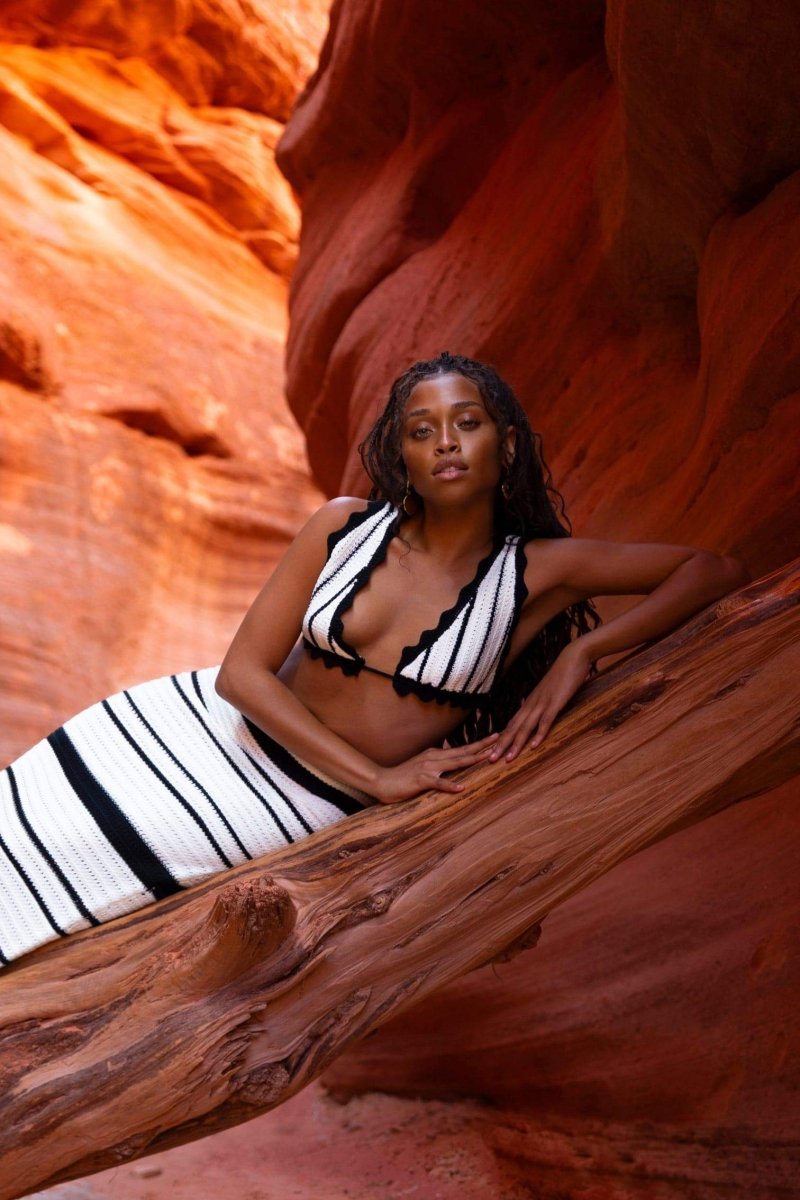 Kroşe Çizgili Triko Takım