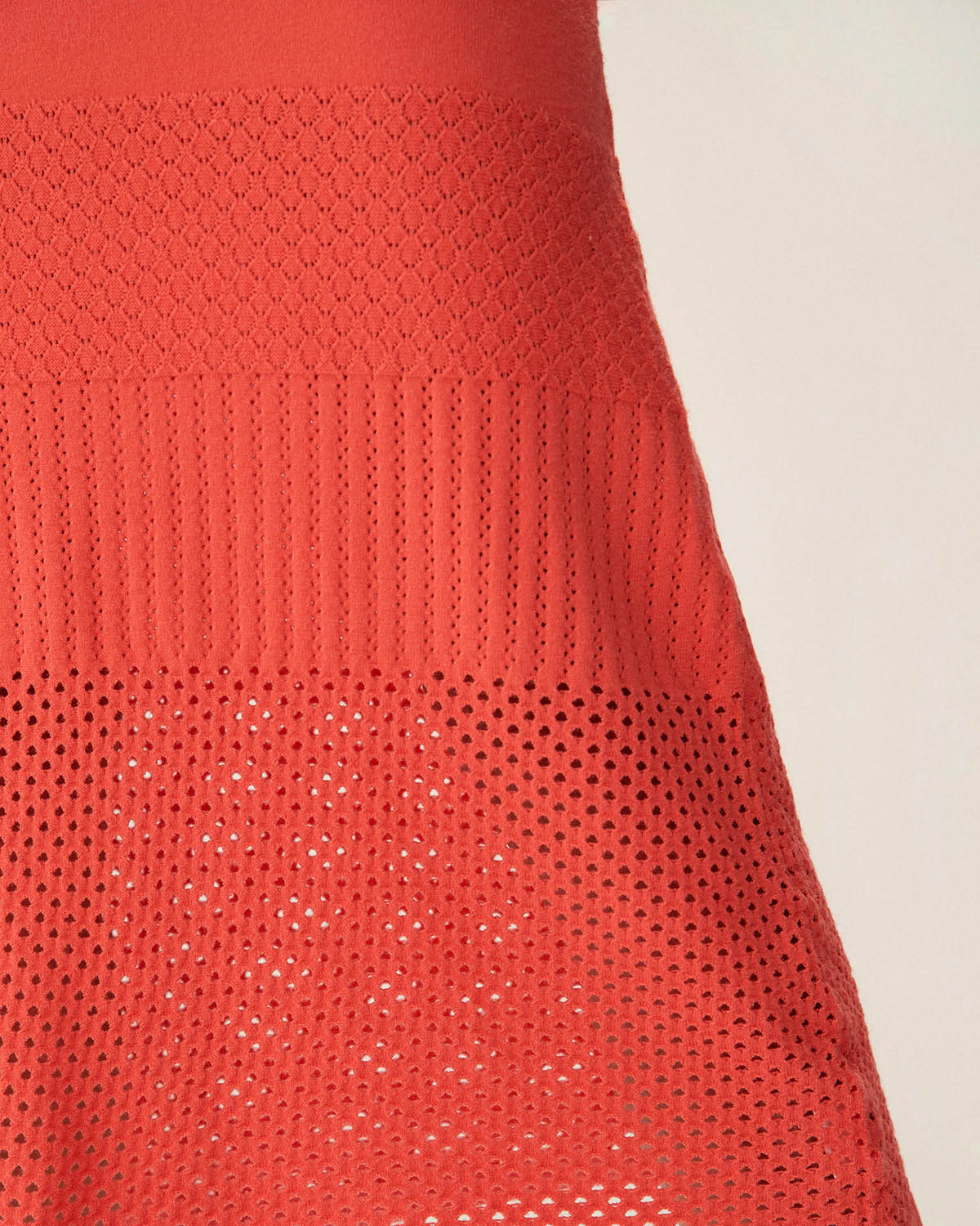Kırmızı Bodycon Arkadan Bağlamalı Midi Elbise