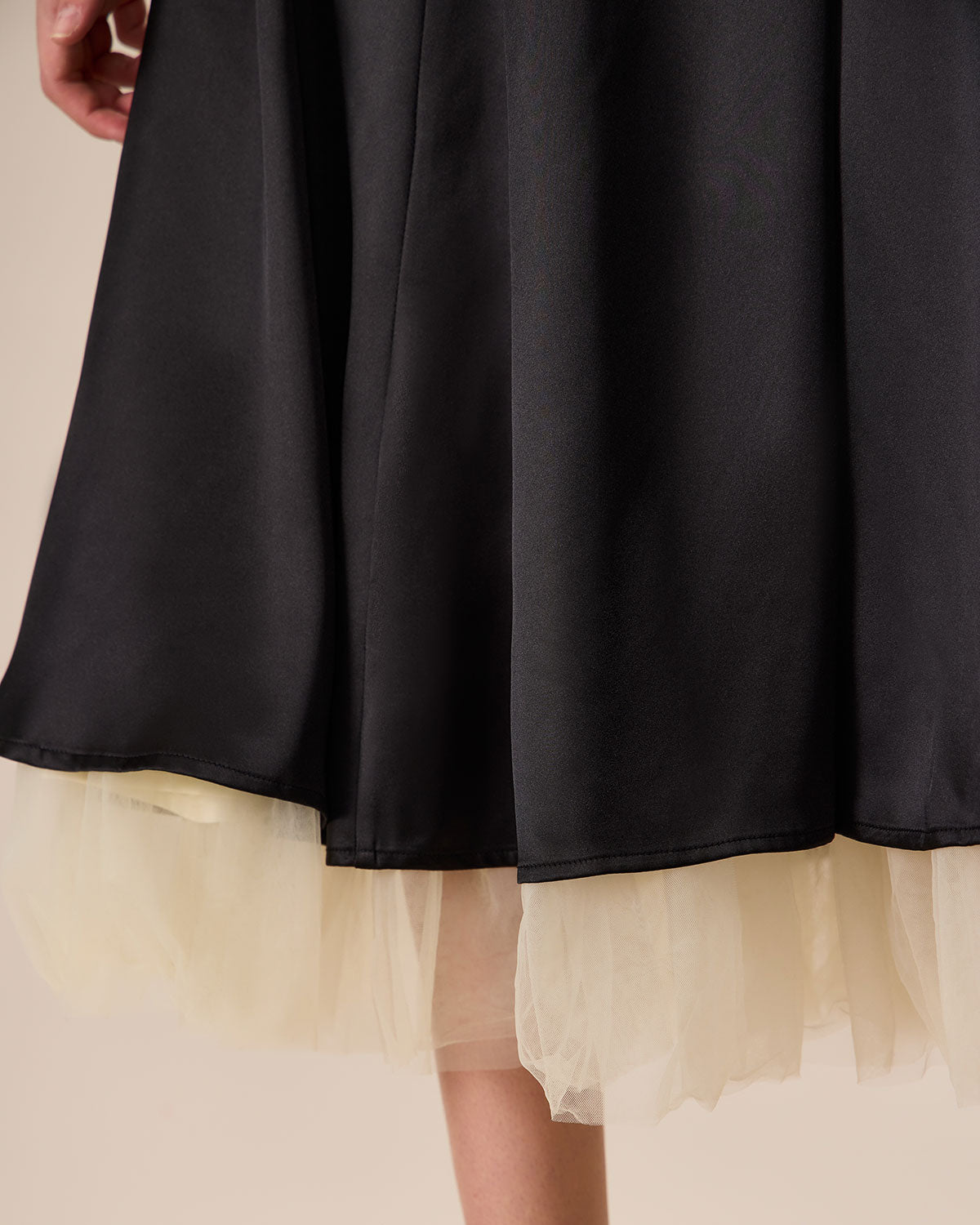 Kadın Siyah Ekleme Saten Slip Midi Elbise