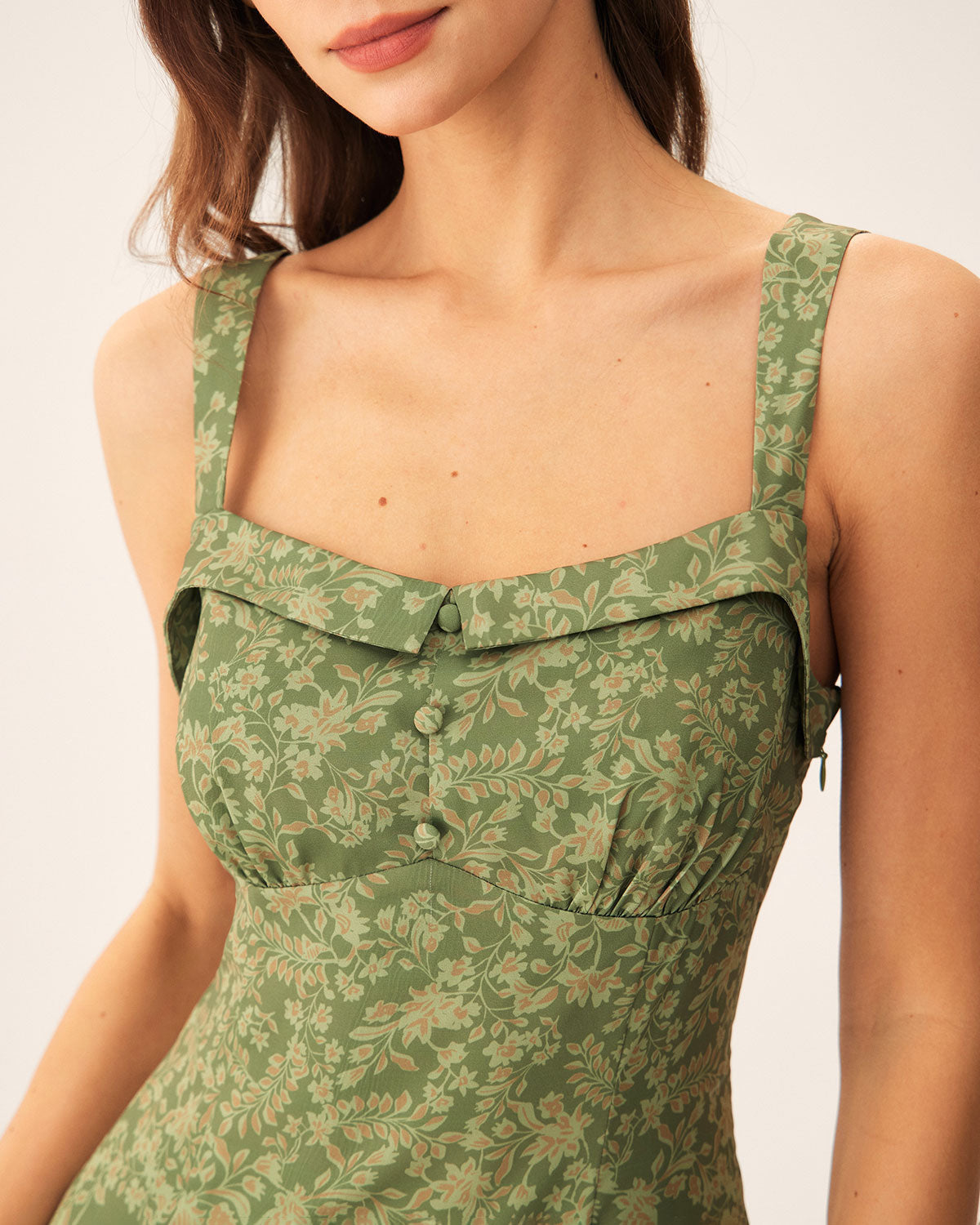 Yeşil Çiçekli Kare Yaka Slip Midi Elbise