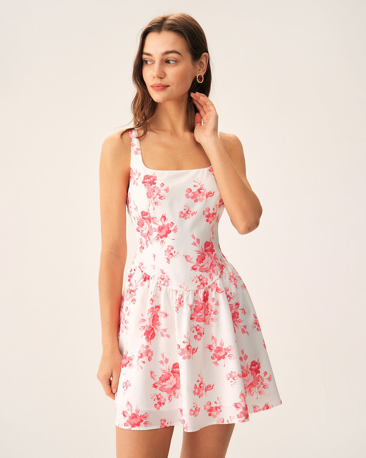 Pembe Çiçekli Dantelli Mini Elbise