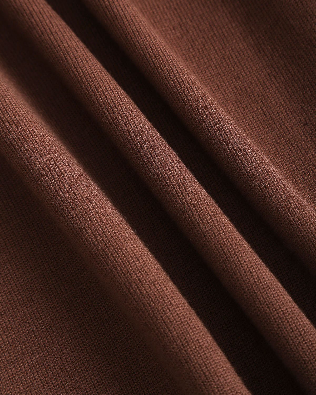 Kahverengi Yakalı Örgü Tişört