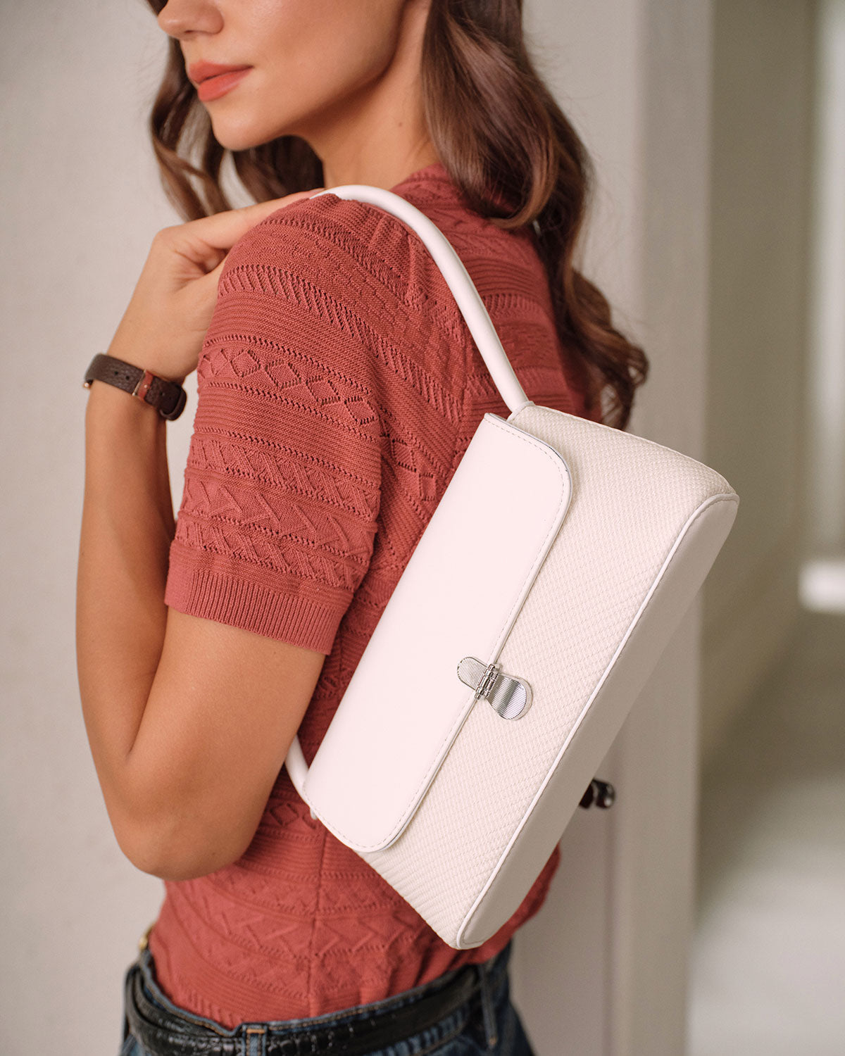 Beyaz Suni Deri Omuz Çantası