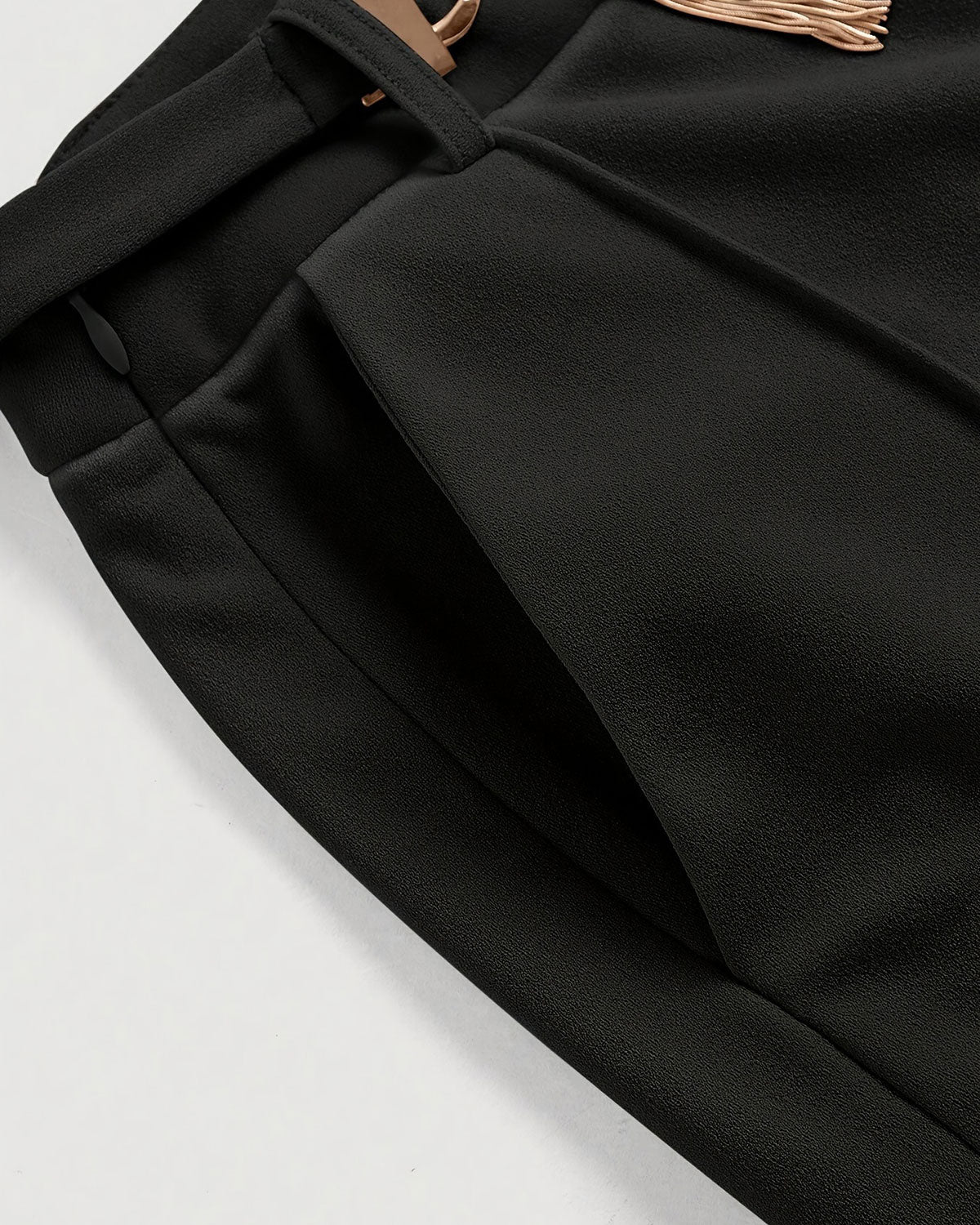Siyah Düz Kemerli Günlük Pantolon
