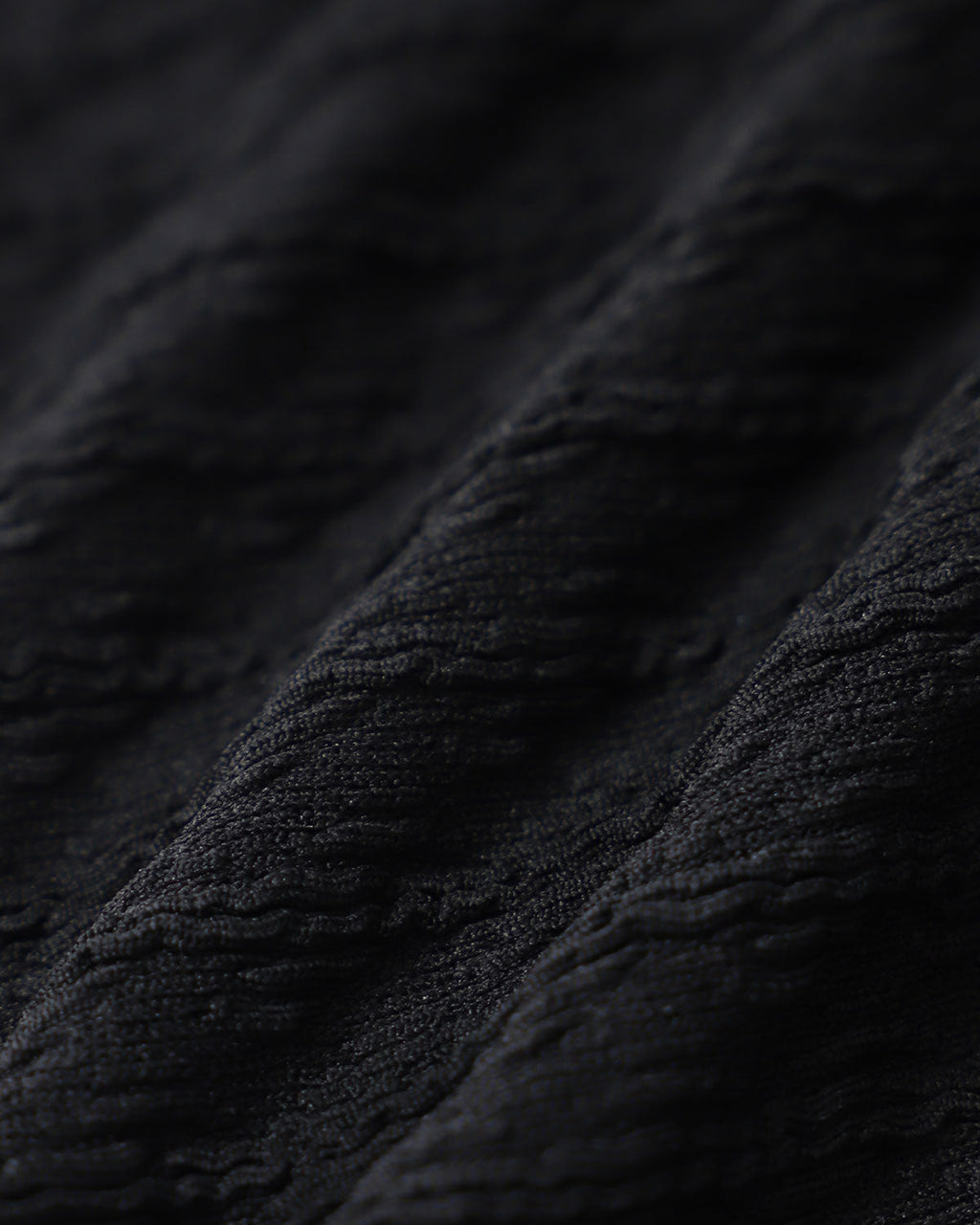 Siyah Kontrast U Yaka Üçgen Bikini Takımı