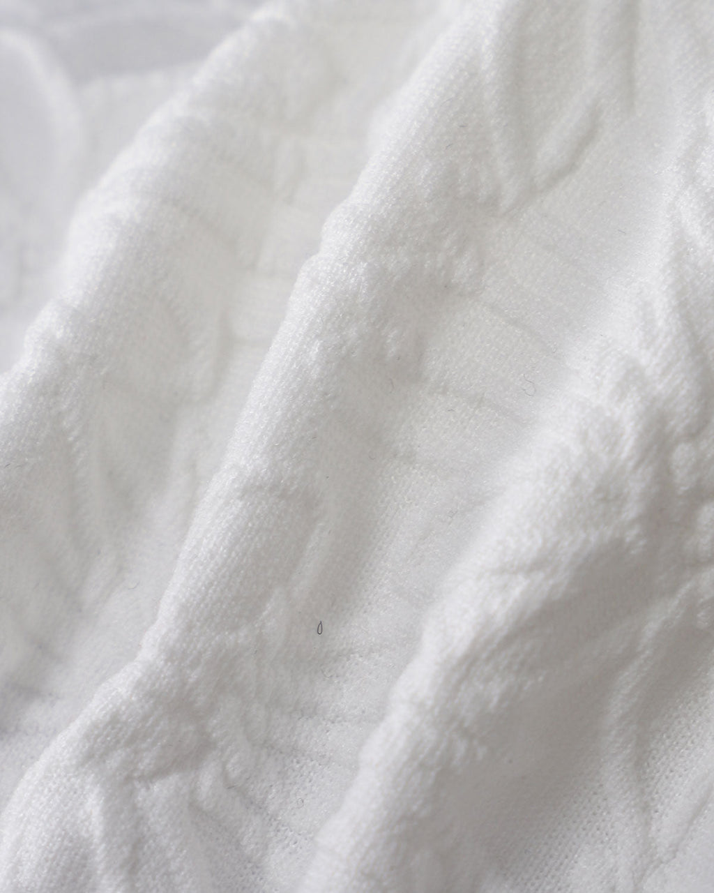 Beyaz Dokulu Halter Üçgen Bikini Takımı