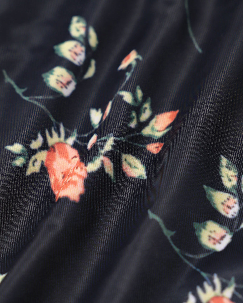 Siyah Çiçekli Balenli Bikini Takımı