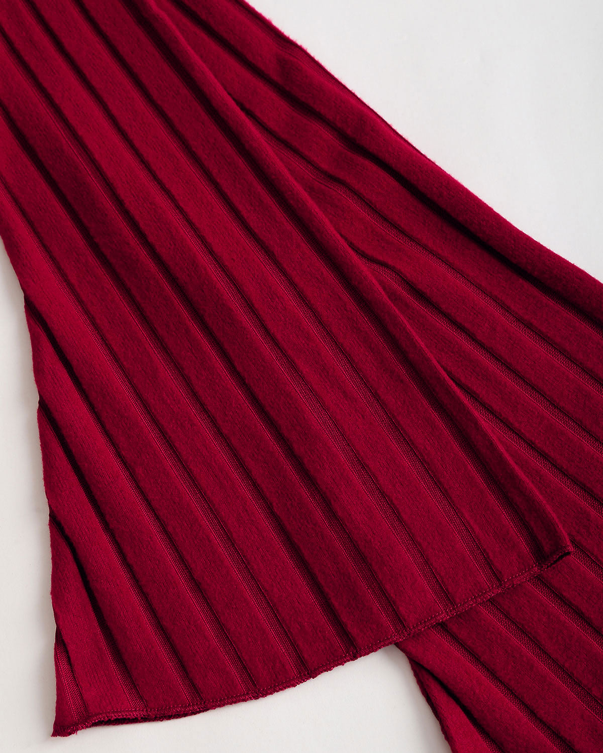 Şarap Kırmızısı Nervürlü Örgü Çan Kollu Kazak