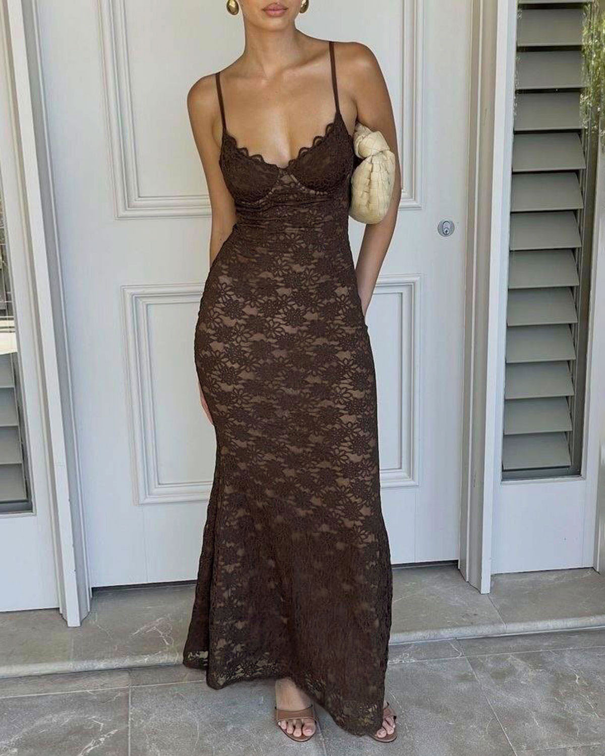 Kahve Rengi Sweetheart Yaka Denizkızı Maxi Elbise