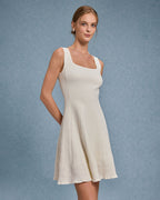 Beyaz Kare Yaka Mini Elbise