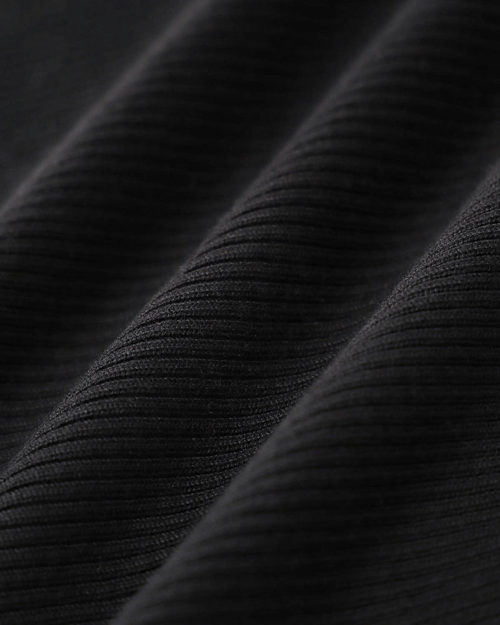 Siyah Kontrast Vücuda Oturan Slip Kazak Elbise