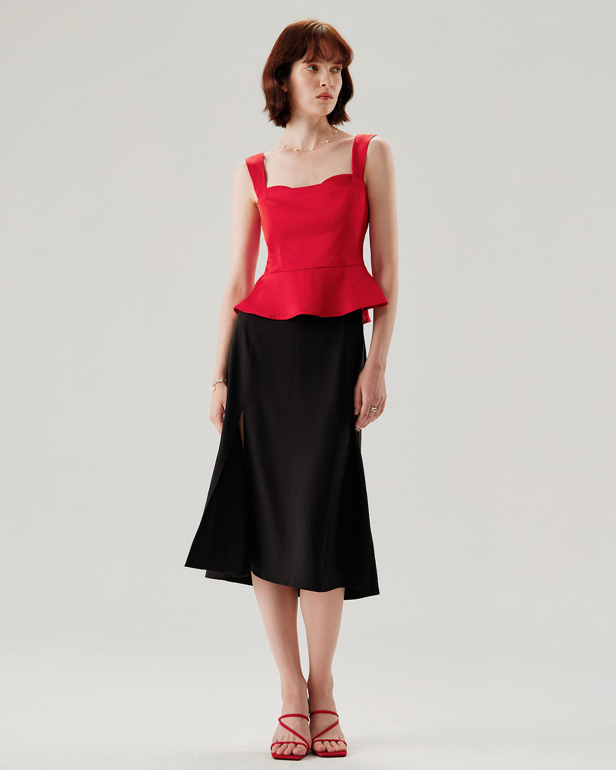 Kırmızı Kalp Yakalı Fırfırlı Tank Top