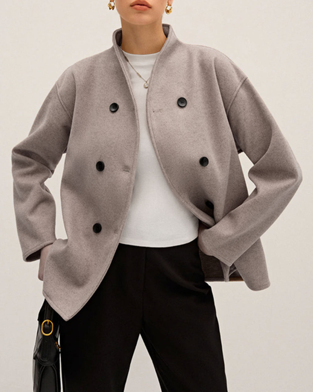 Bej Düğmeli Ceket