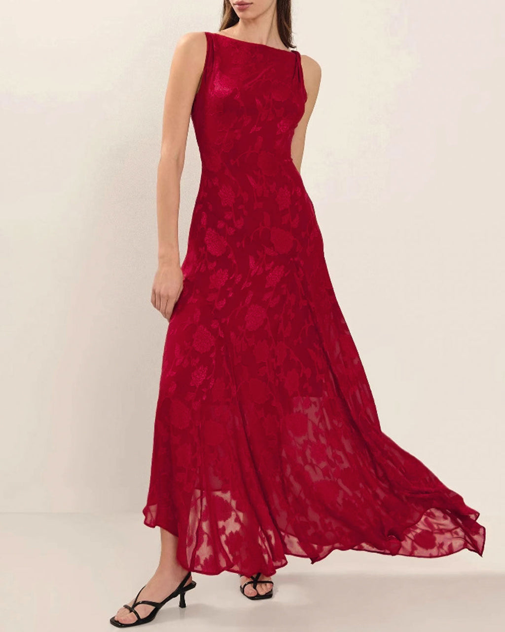 Kırmızı Jakarlı Kolsuz Maxi Elbise