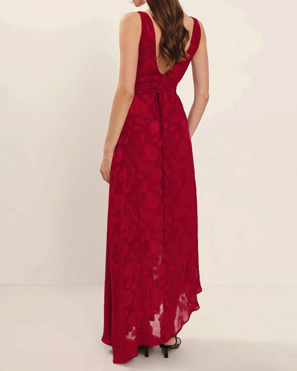 Kırmızı Jakarlı Kolsuz Maxi Elbise