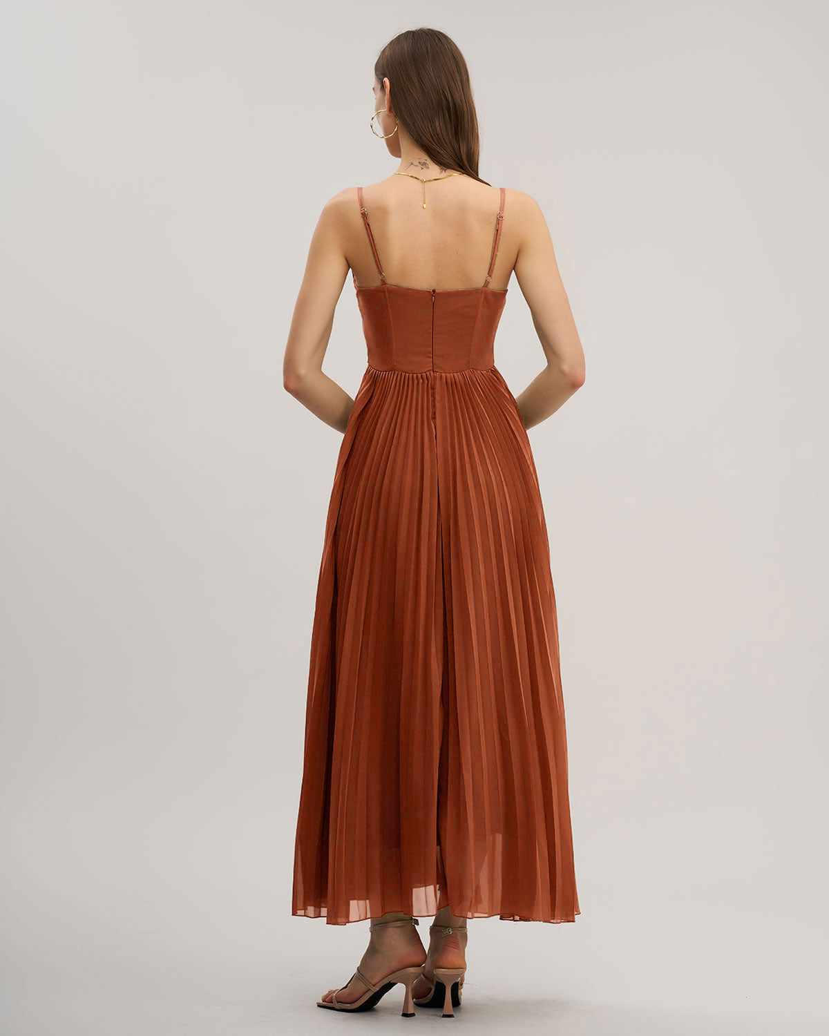 Karamel Kalp Yakalı Flowy Slip Maxi Elbise