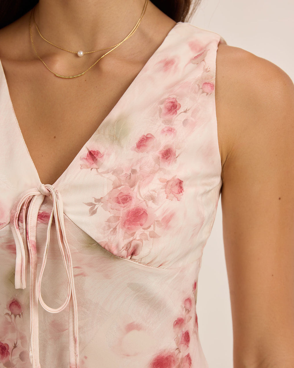 Pembe Çiçekli Kıvrımlı Kolsuz Maksi Elbise