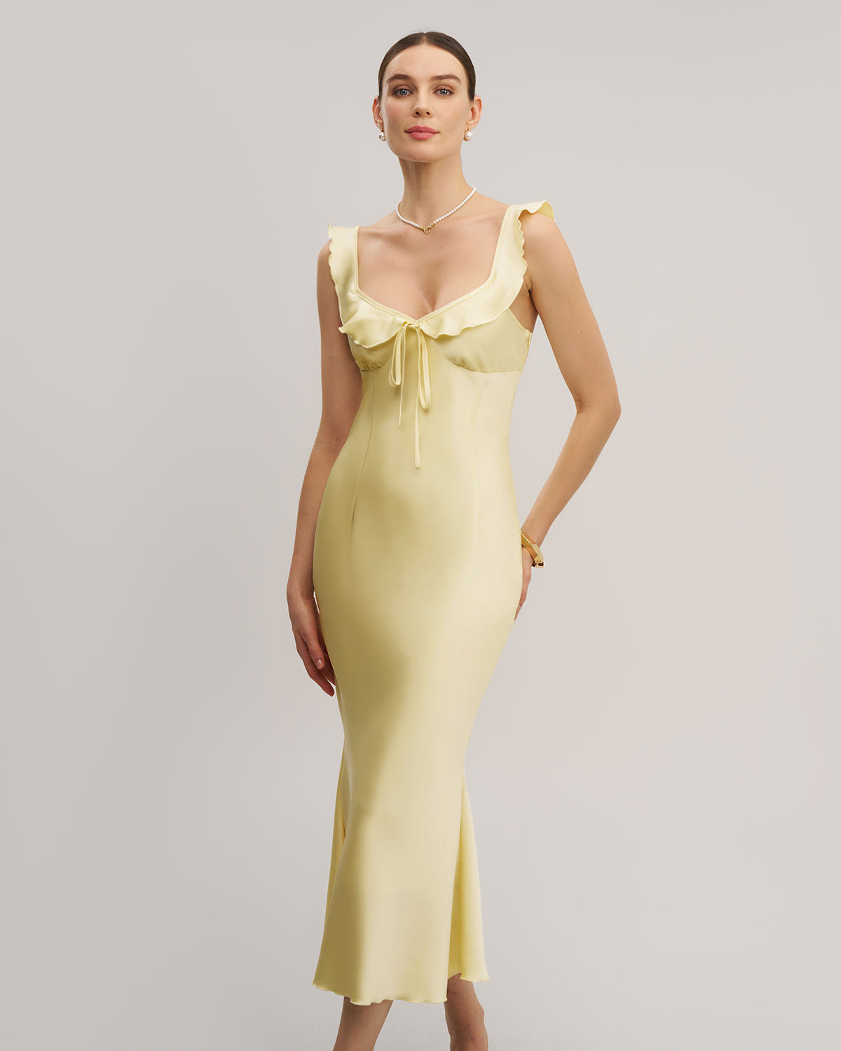 Sarı V Yaka Fırfırlı Denizkızı Midi Elbise