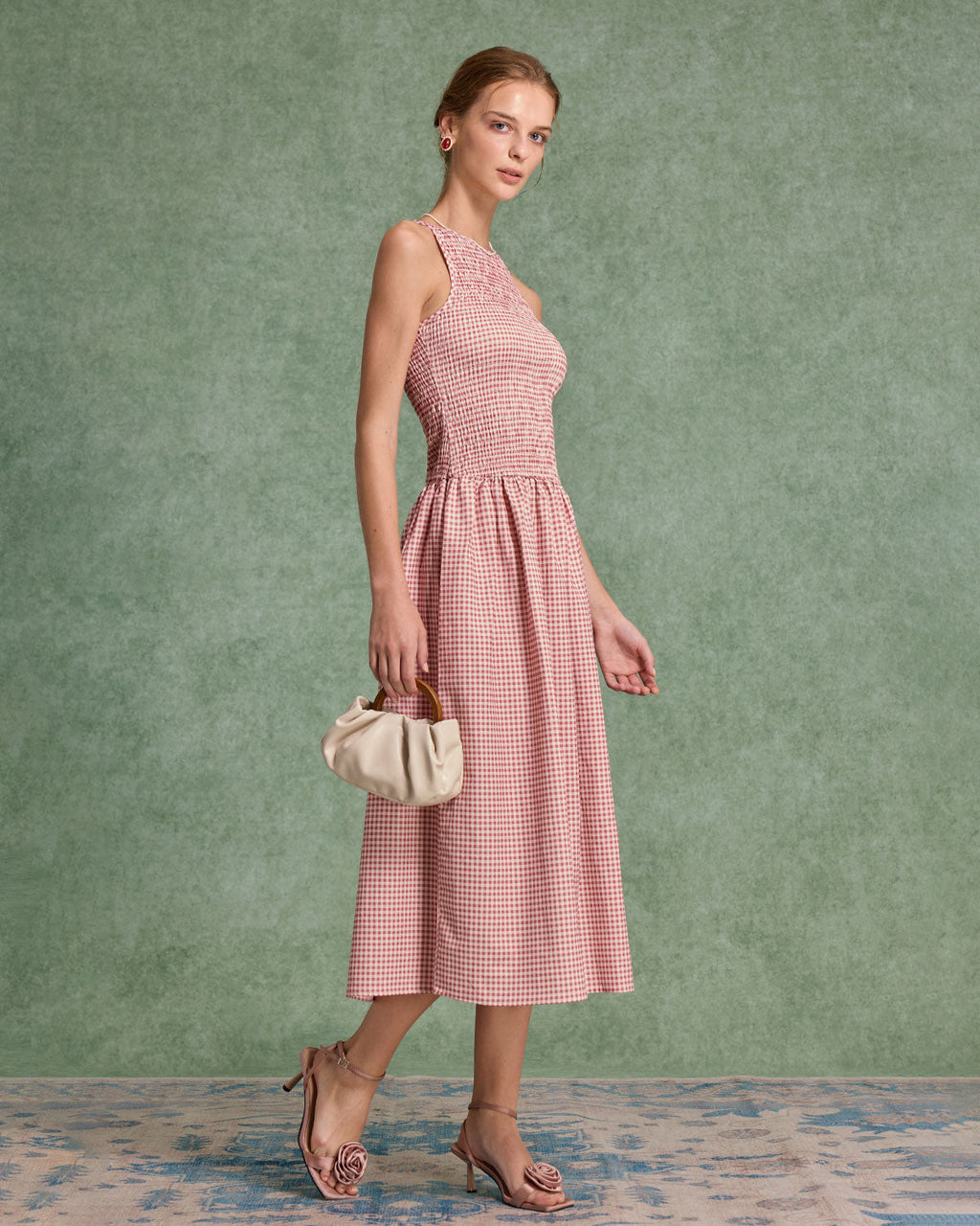 Kırmızı Kareli Büzgülü Kolsuz Midi Elbise