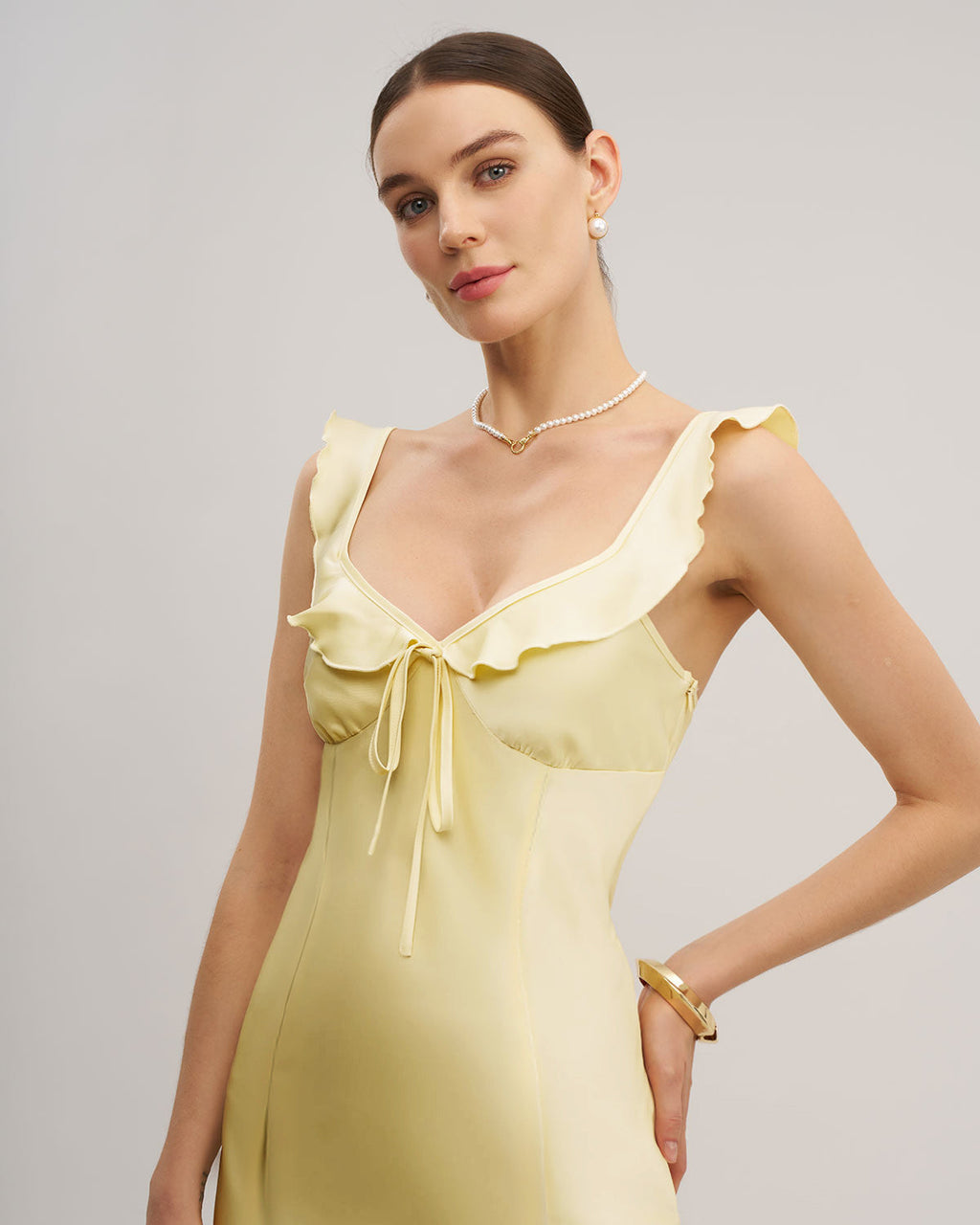 Sarı V Yaka Fırfırlı Denizkızı Midi Elbise