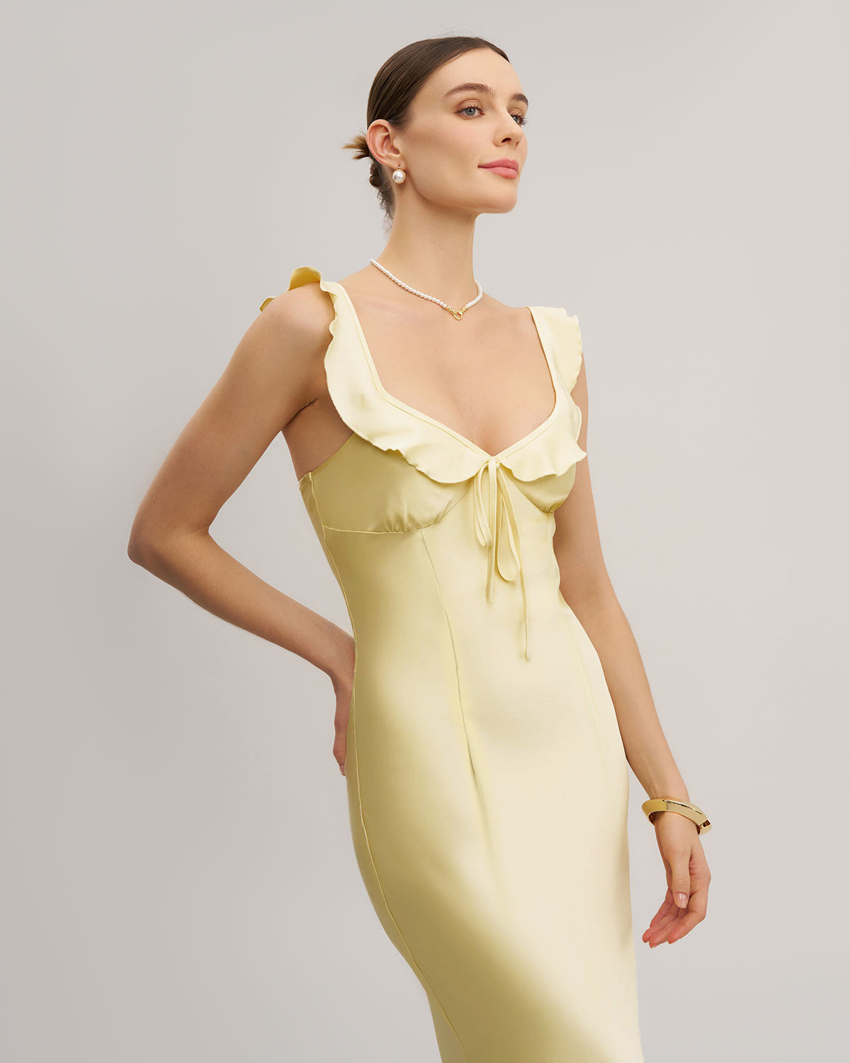 Sarı V Yaka Fırfırlı Denizkızı Midi Elbise