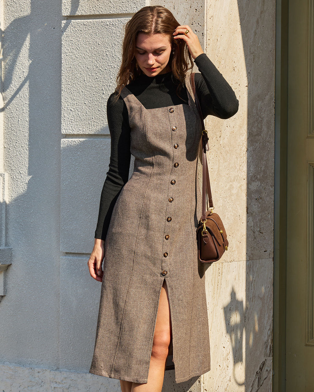 Kahverengi A-Line Kolsuz Yırtmaçlı Midi Elbise