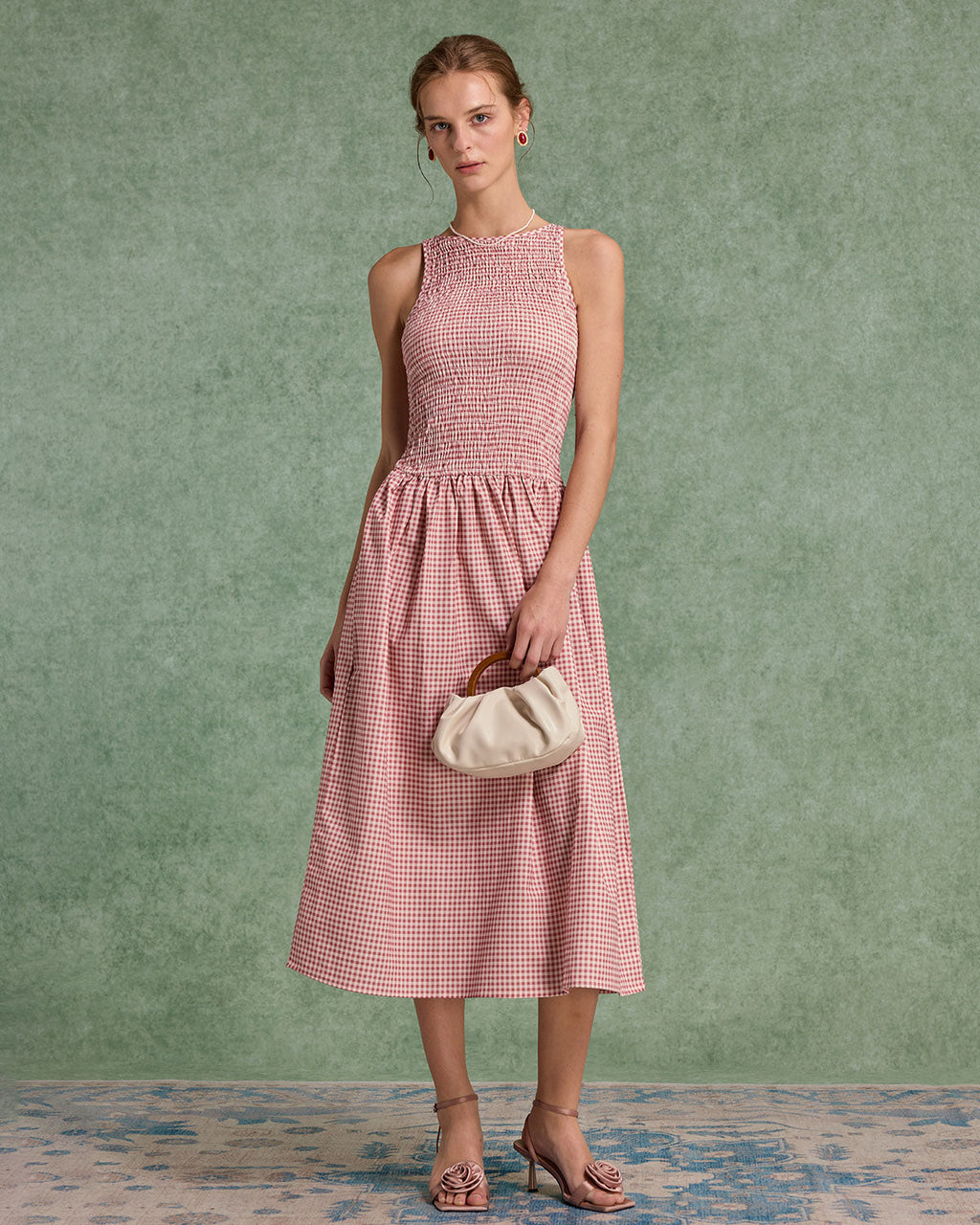 Kırmızı Kareli Büzgülü Kolsuz Midi Elbise